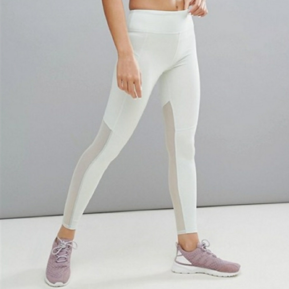 Abercrombie & Fitch Legging with Mesh Panel Size L